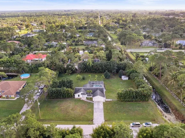 12708 N 82nd Ln N, West Palm Beach FL 33412