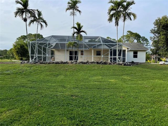 12708 N 82nd Ln N, West Palm Beach FL 33412