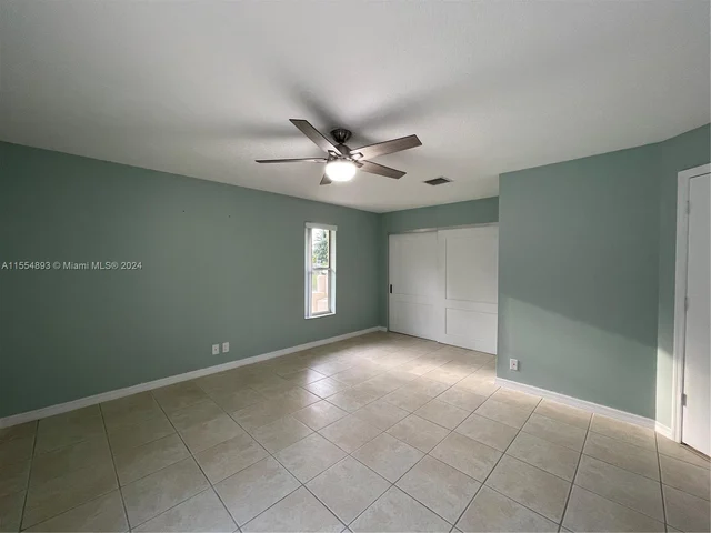 12708 N 82nd Ln N, West Palm Beach FL 33412