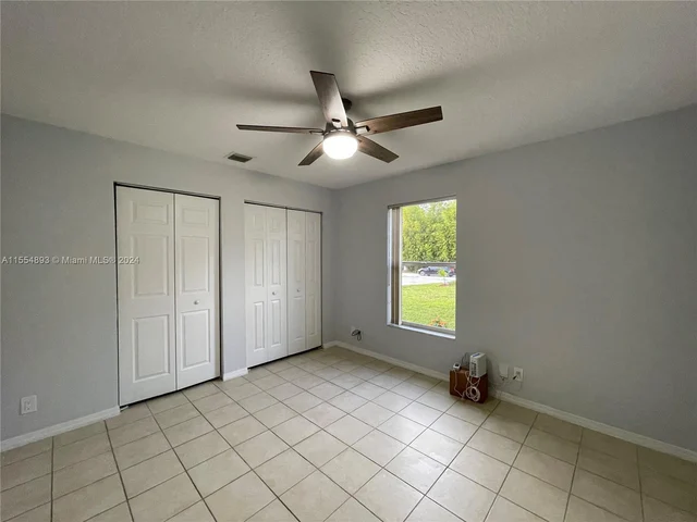 12708 N 82nd Ln N, West Palm Beach FL 33412