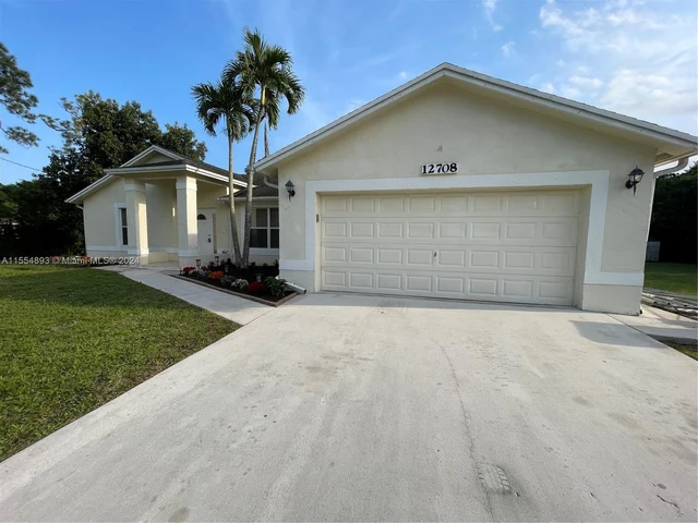 12708 N 82nd Ln N, West Palm Beach FL 33412