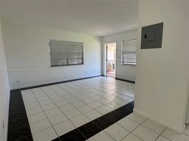 1825 Cleveland St # 18, Hollywood FL 33020