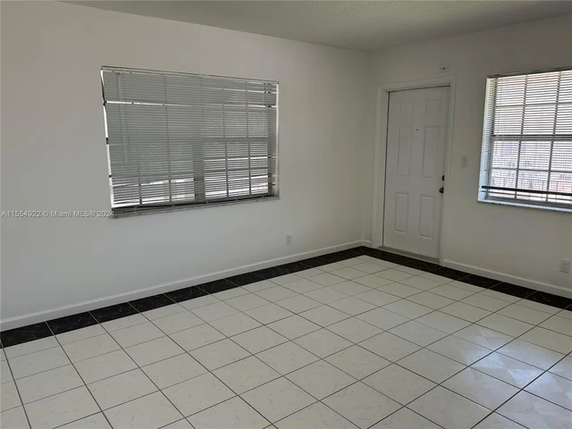 1825 Cleveland St # 18, Hollywood FL 33020