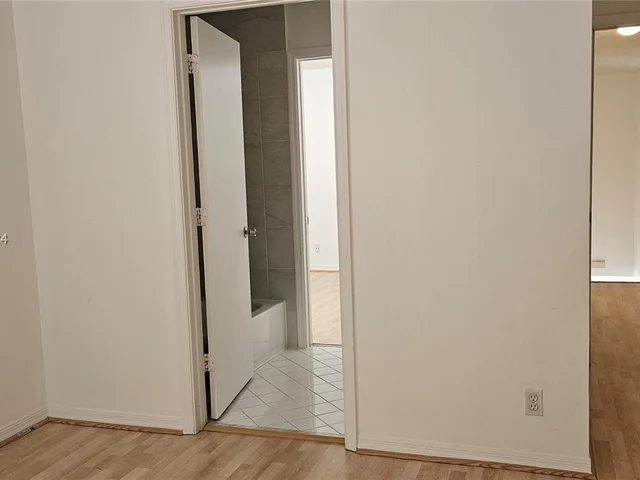 3619 San Simeon Cir, Weston FL 33331