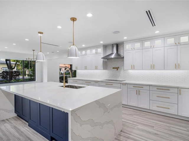 831 Cortez St, Coral Gables FL 33134