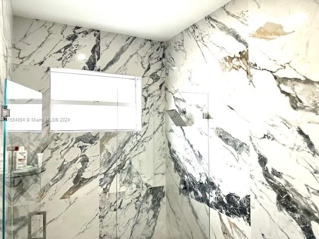 111 NW 117th Ter, Plantation FL 33325