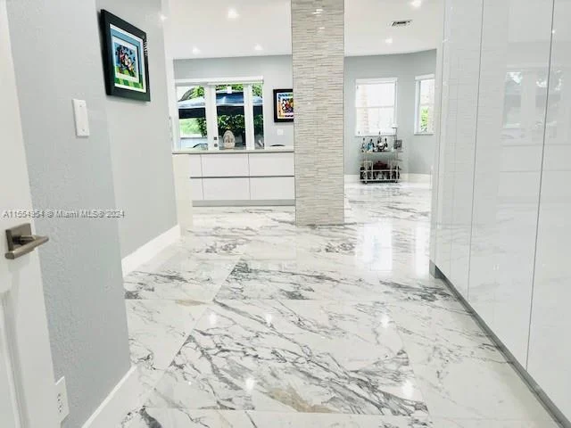 111 NW 117th Ter, Plantation FL 33325