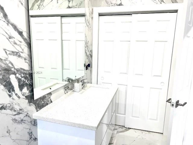 111 NW 117th Ter, Plantation FL 33325