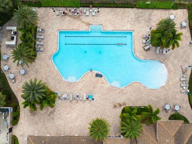 1595 Evergreen Ter, Hollywood FL 33021