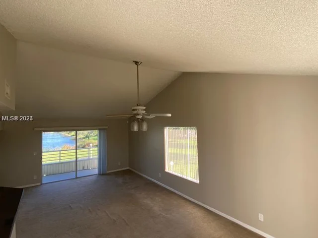 3421 NW 44th St # 206, Oakland Park FL 33309