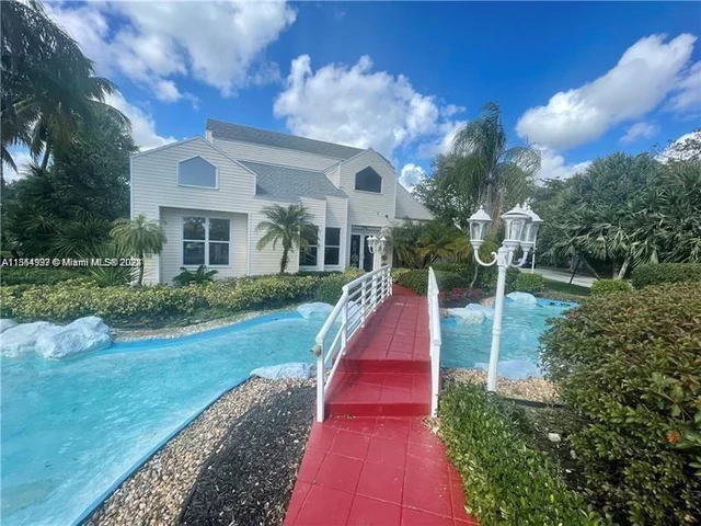 3421 NW 44th St # 206, Oakland Park FL 33309