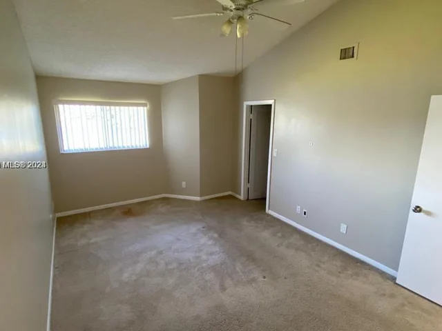 3421 NW 44th St # 206, Oakland Park FL 33309