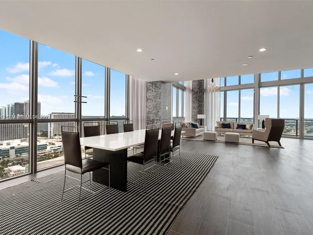 1100 Biscayne Blvd # 3507, Miami FL 33132