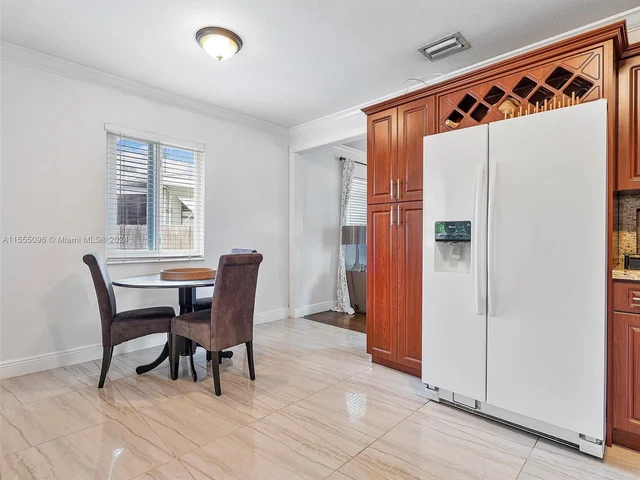 630 NE 130th St, North Miami FL 33161