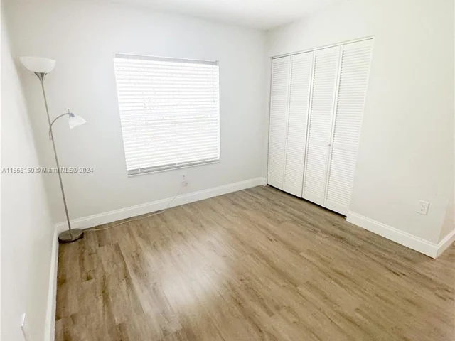 1574 NW 103 Ter, Coral Springs FL 33071