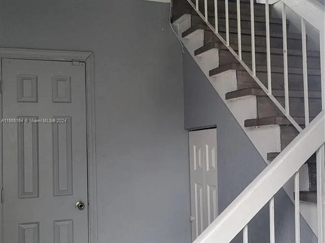 5970 NW 21st St, Lauderhill FL 33313