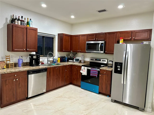 23201 SW 114th Pl, Homestead FL 33032