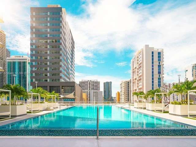 690 SW 1st Ct # 2025, Miami FL 33130