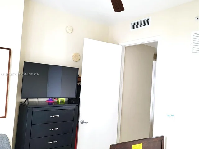 18201 COLLINS AV # 3707, Sunny Isles Beach FL 33160