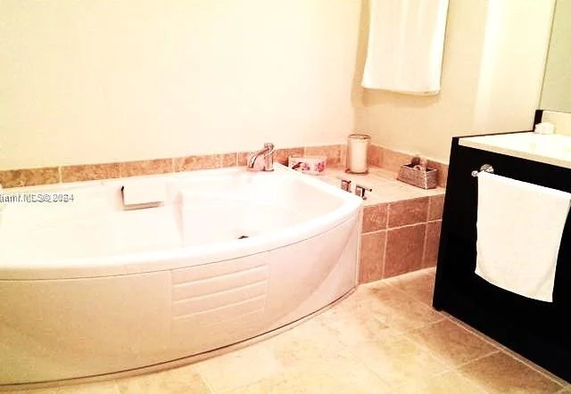 18201 COLLINS AV # 3707, Sunny Isles Beach FL 33160