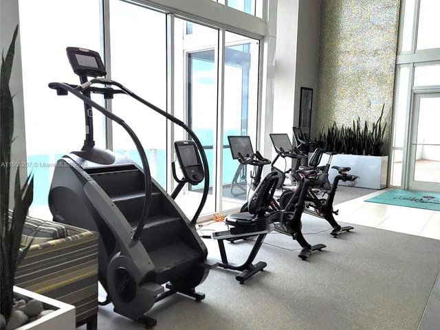 18201 COLLINS AV # 3707, Sunny Isles Beach FL 33160