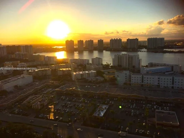18201 COLLINS AV # 3707, Sunny Isles Beach FL 33160