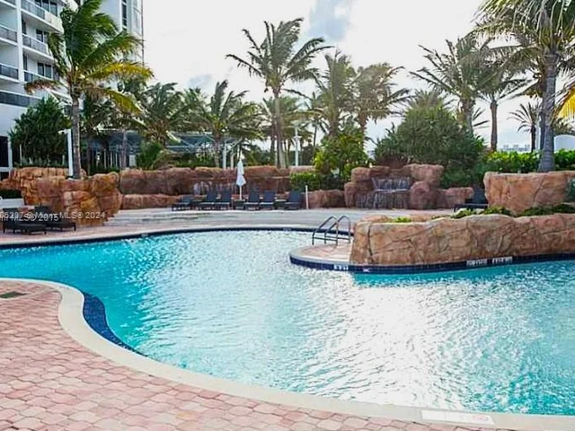 18201 COLLINS AV # 3707, Sunny Isles Beach FL 33160