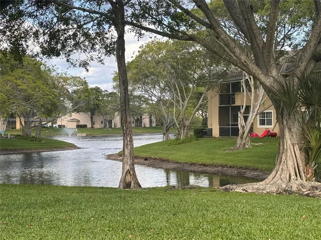 891 Cypress Park Way # P6, Deerfield Beach FL 33064