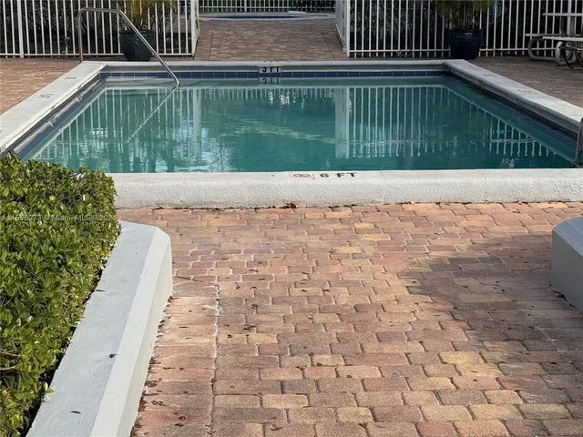 891 Cypress Park Way # P6, Deerfield Beach FL 33064