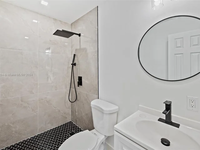 11 NE 17th Ave, Boynton Beach FL 33435