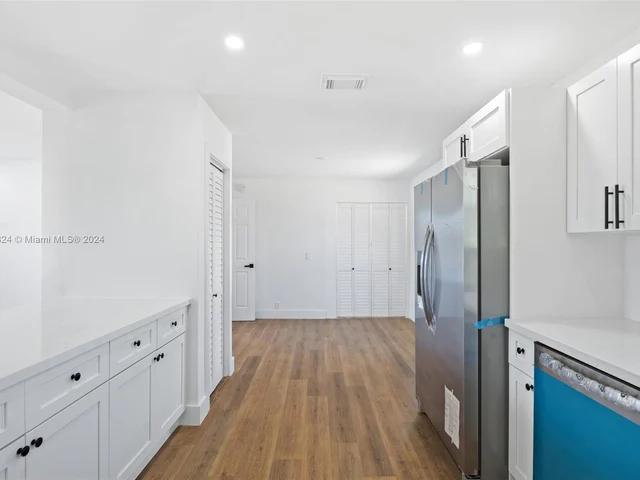 11 NE 17th Ave, Boynton Beach FL 33435