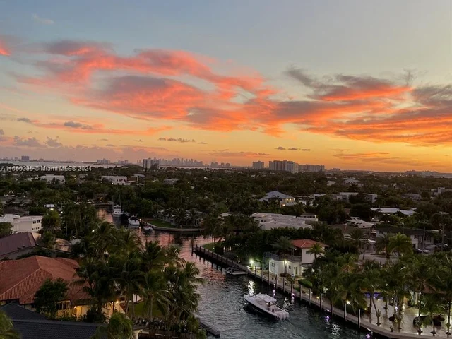 2450 NE 135th St # 909, North Miami FL 33181