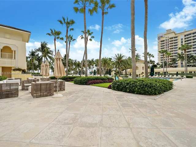 795 Crandon Blvd # 801, Key Biscayne FL 33149