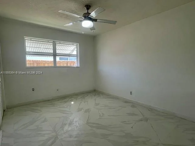 5118 Adams St, Hollywood FL 33021