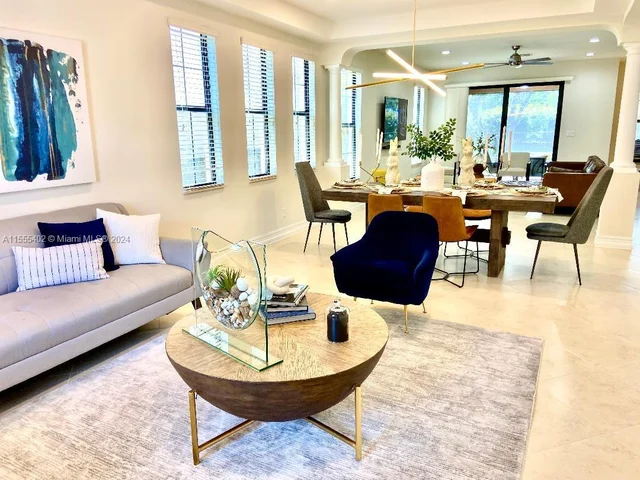 8915 Watercrest Cir W, Parkland FL 33076