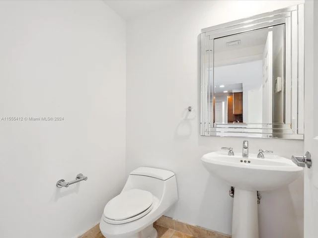 1819 SE 17th St # 1010, Fort Lauderdale FL 33316