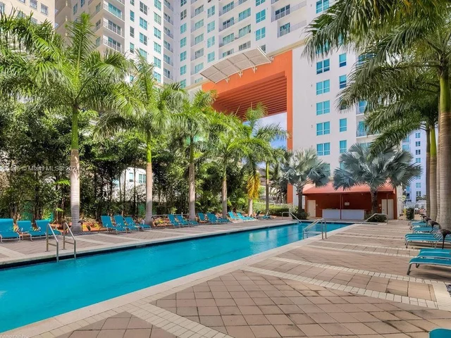 133 NE 2nd Ave # 1004, Miami FL 33132