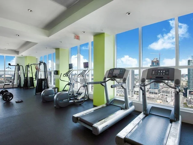 133 NE 2nd Ave # 1004, Miami FL 33132