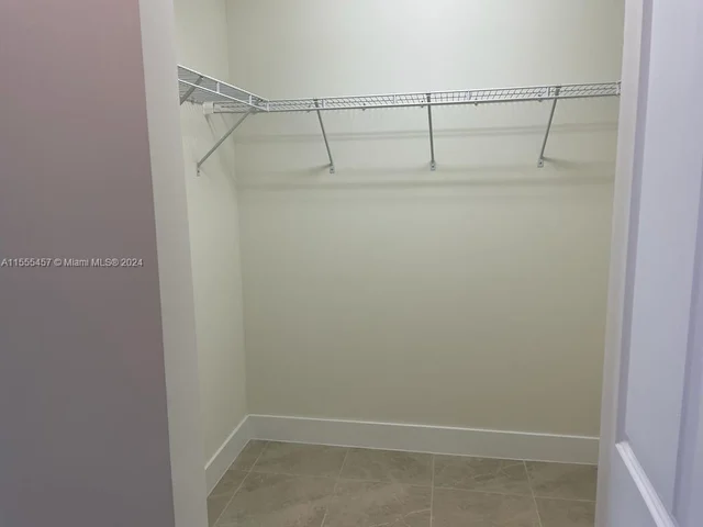 8201 NW 41th St # 408, Doral FL 33166