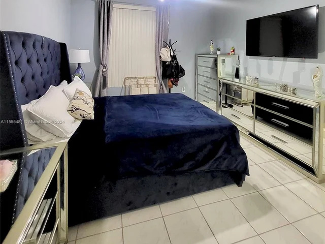 7400 W 20th Ave # 213, Hialeah FL 33016