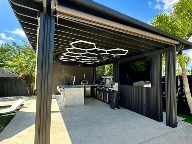 18064 SW 149TH PL, Miami FL 33187