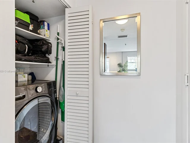 1255 Pennsylvania Ave # 110, Miami Beach FL 33139