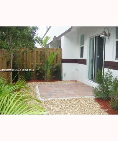 2726 Coconut Ave # 2726, Miami FL 33133