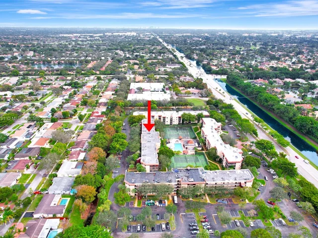 10501 W Broward Blvd # 304, Plantation FL 33324