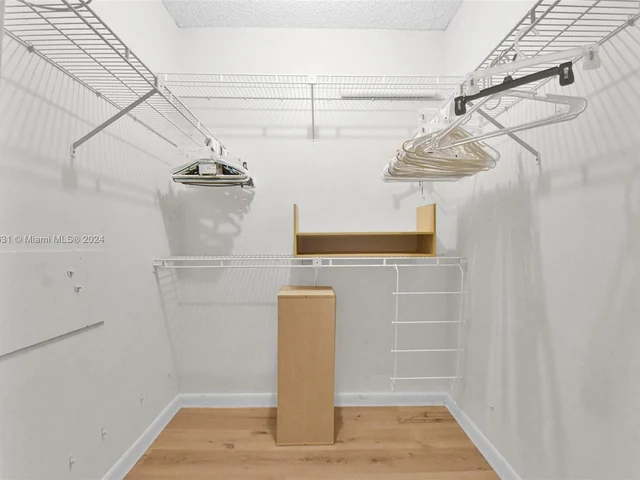 10501 W Broward Blvd # 304, Plantation FL 33324