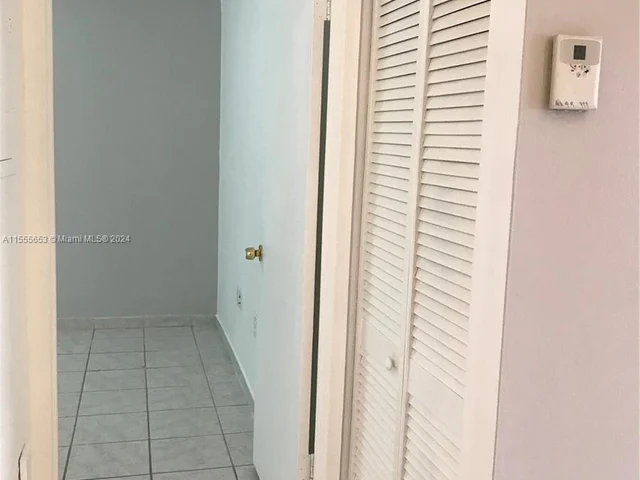 8031 Lake Dr # 202, Doral FL 33166