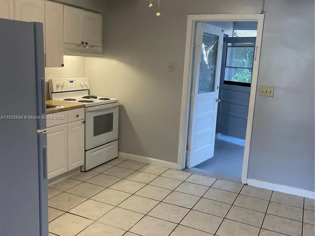 6120 SW 41st Ct # 0, Davie FL 33314