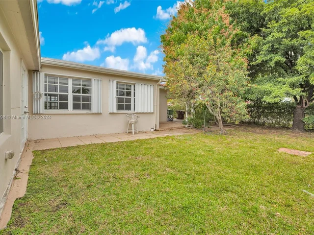 7795 W 12th Ct # 7795, Hialeah FL 33014