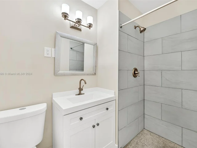 7795 W 12th Ct # 7795, Hialeah FL 33014