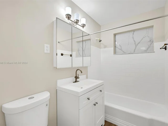 7795 W 12th Ct # 7795, Hialeah FL 33014